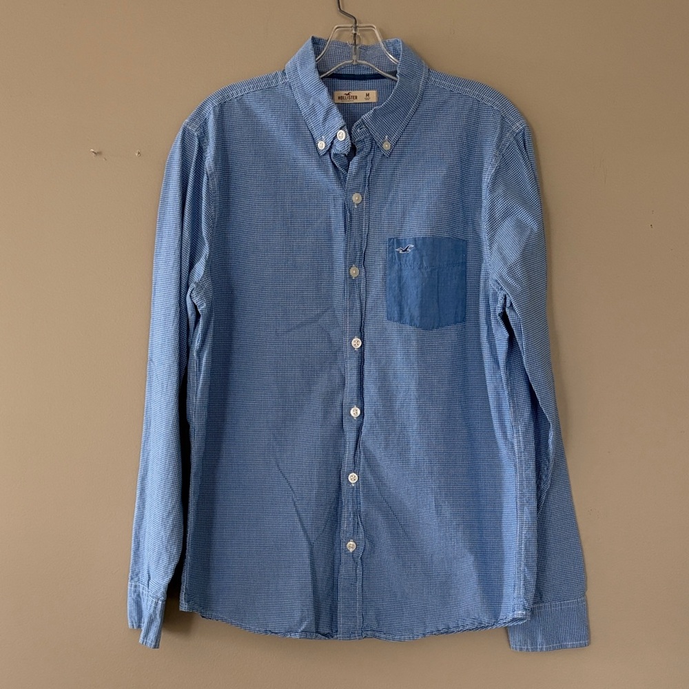 Hollister Men's Sky Blue Button-Down Shirt